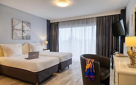 First Euroflat Hotel  4*